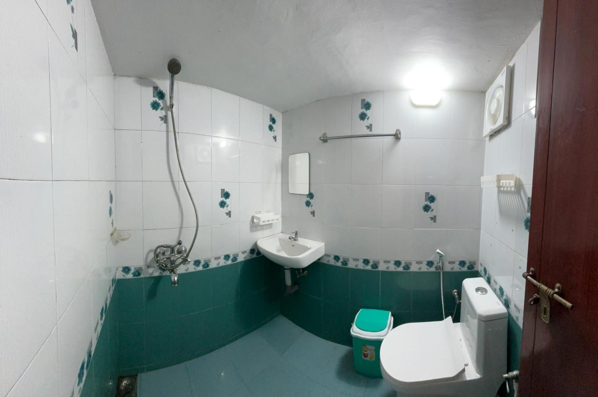 Beza Homestay Kochi ภายนอก รูปภาพ