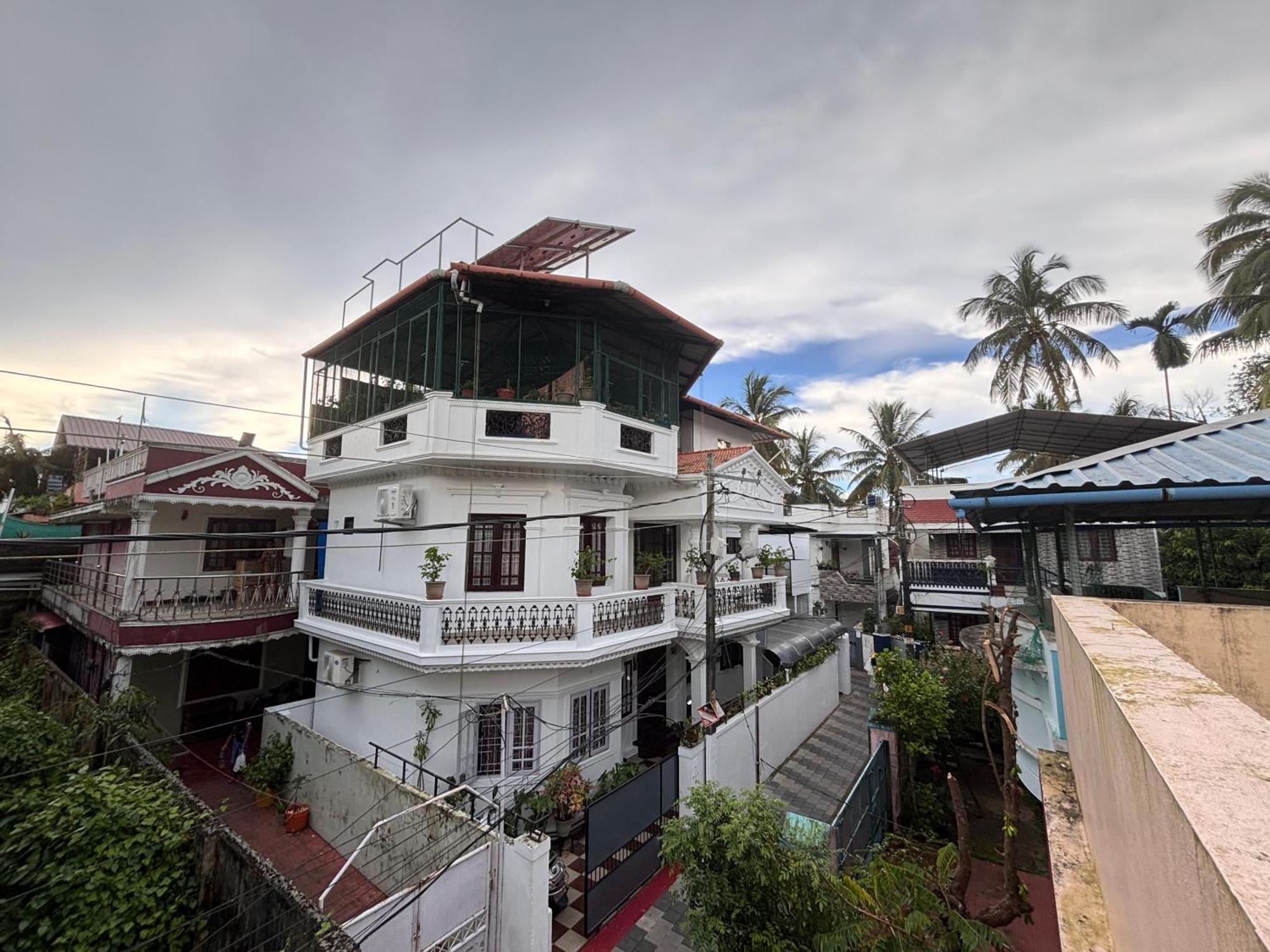 Beza Homestay Kochi ภายนอก รูปภาพ