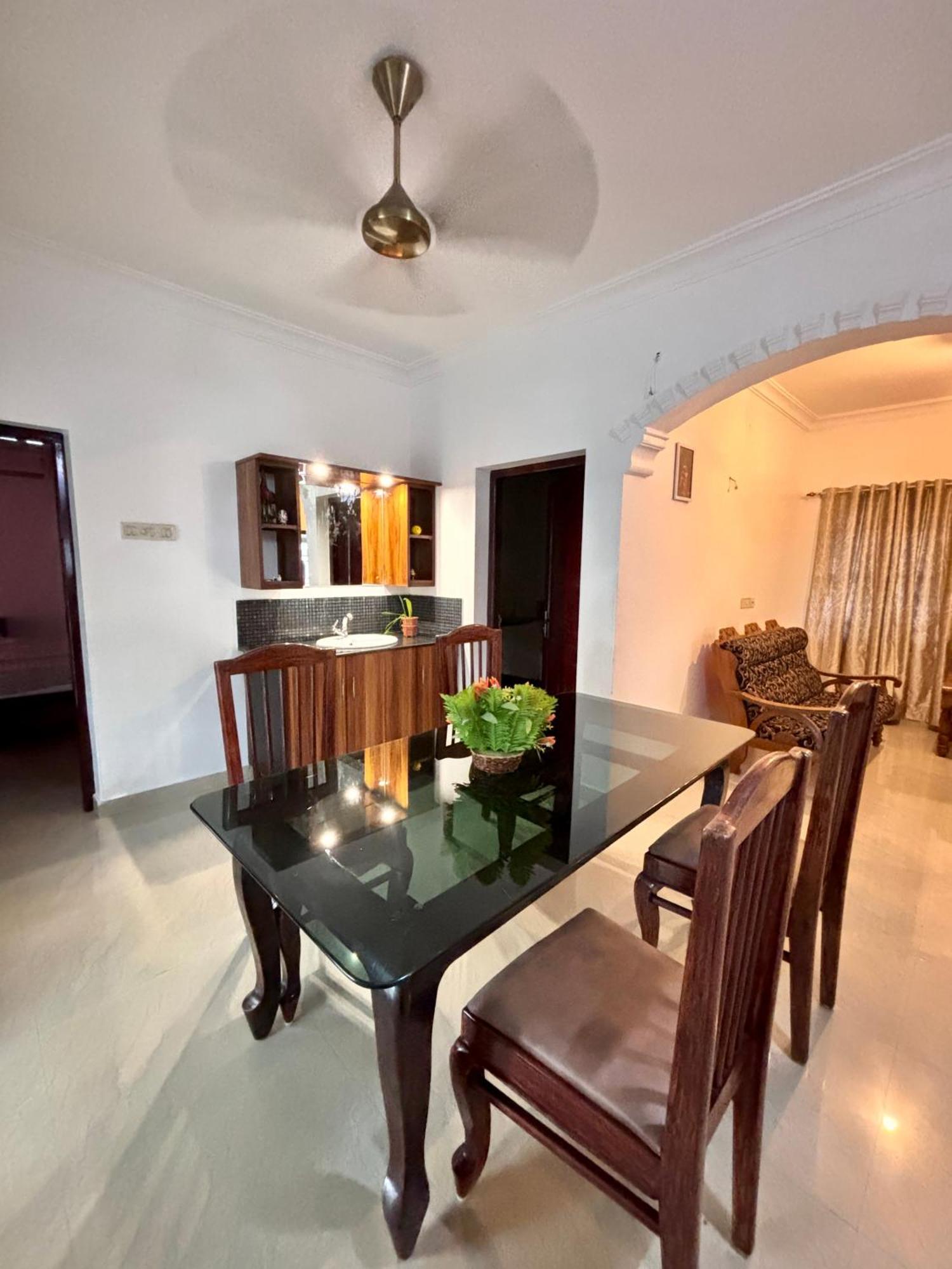 Beza Homestay Kochi ภายนอก รูปภาพ