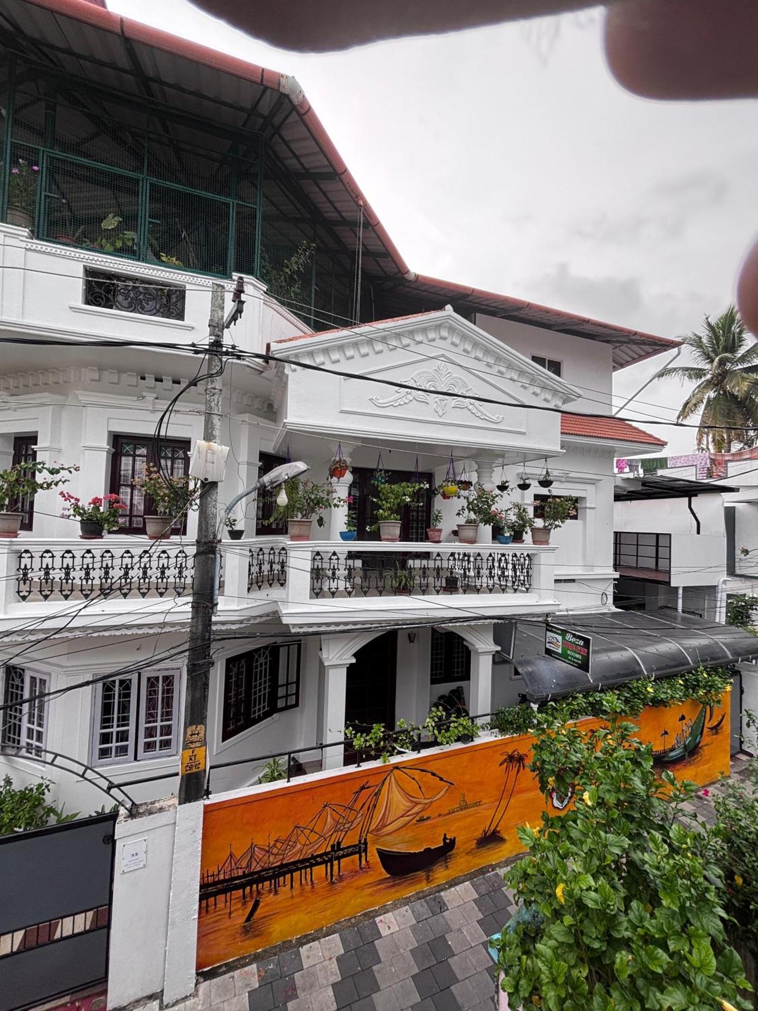 Beza Homestay Kochi ภายนอก รูปภาพ